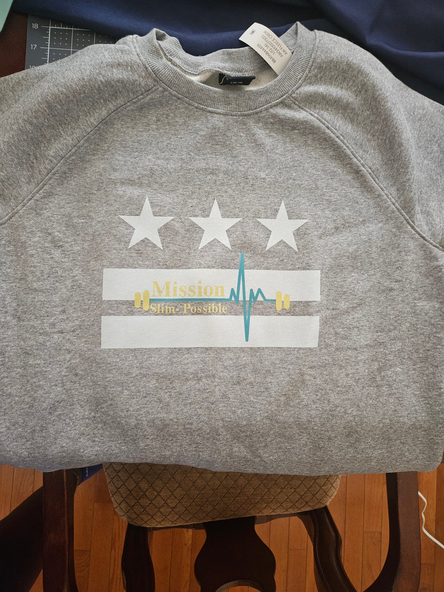 Woman's crew sweatshirt
